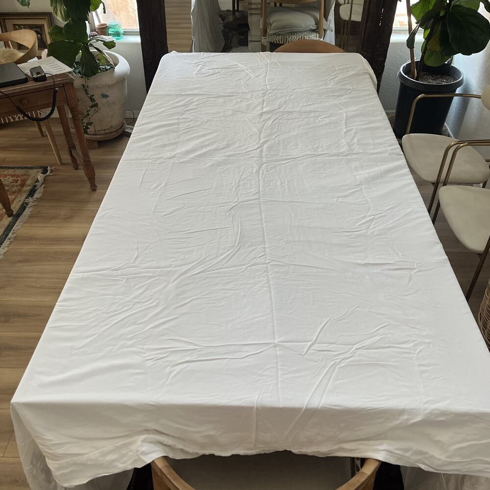 Pottery Barn Cal. King White Duvet Cover Lyocell Linen Button Closure